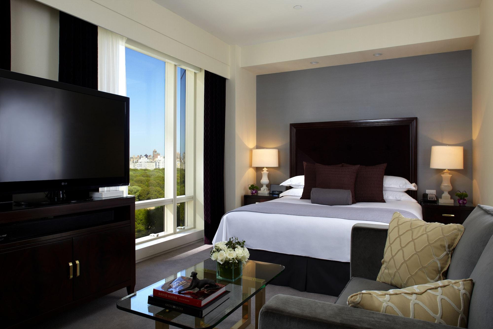Trump International New York Cameră foto A bedroom at the Mandarin Oriental Washington DC