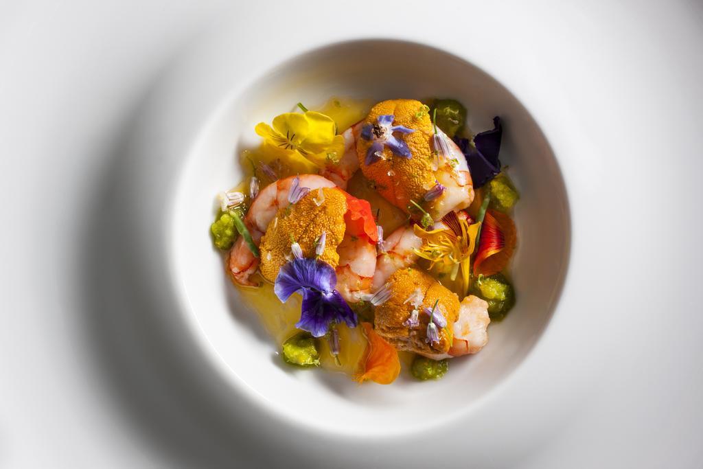 Trump International New York Exterior foto A dish from the restaurant